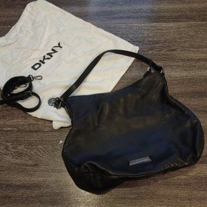Beautiful black leather DKNY purse